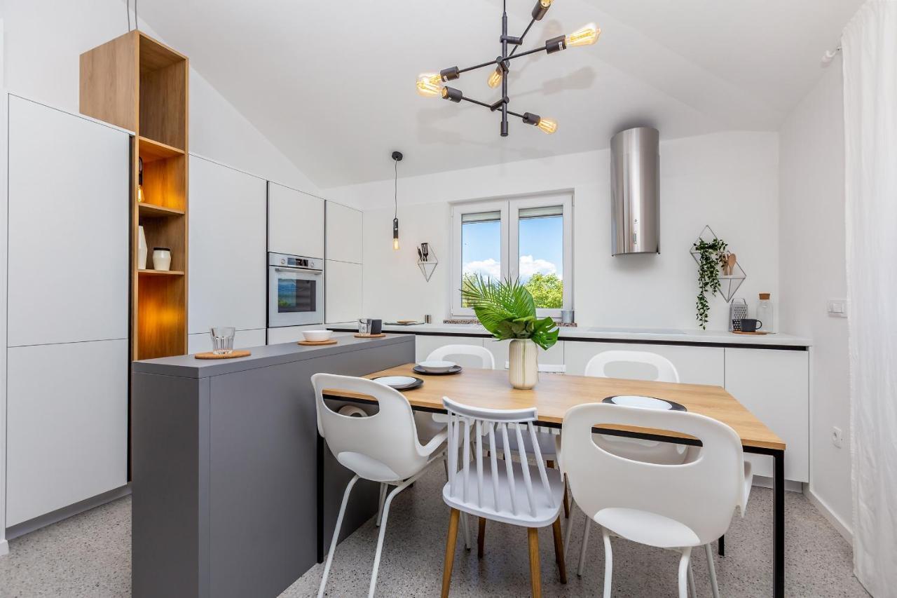 Apartment Laurus Salatić 외부 사진